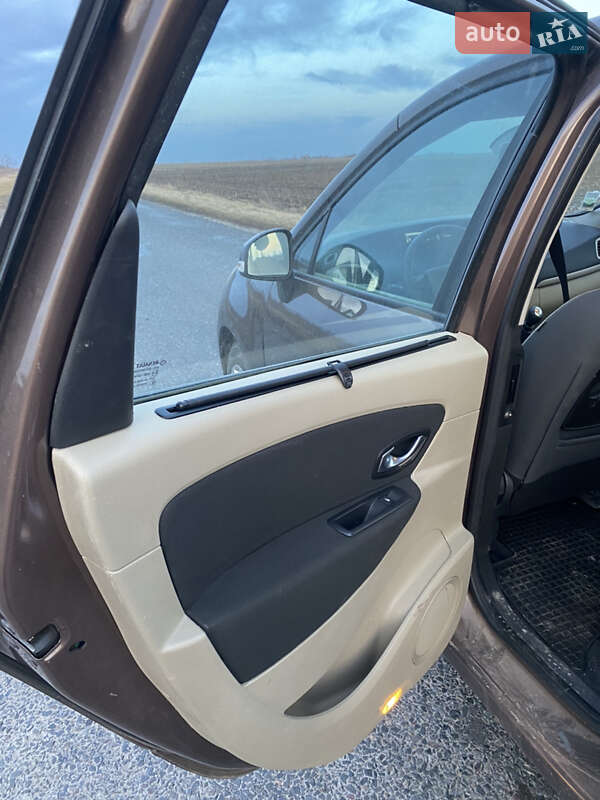 Минивэн Renault Scenic 2009 в Миргороде