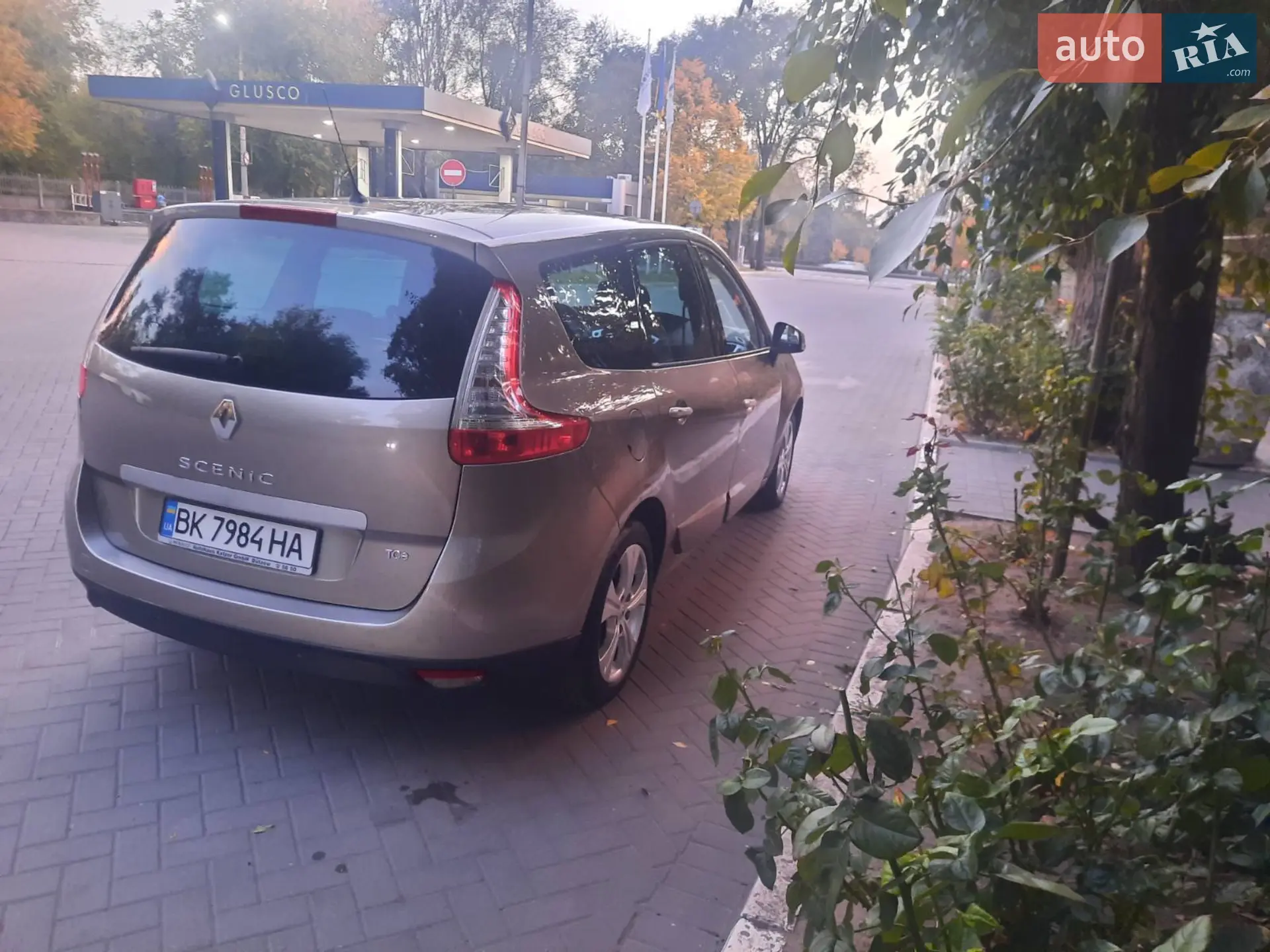 2010 Renault Scenic - мініатюра 4