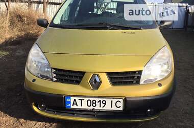 Минивэн Renault Scenic 2005 в Снятине