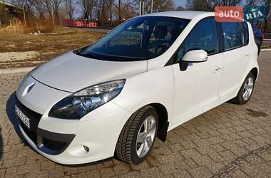 Renault Scenic 2011