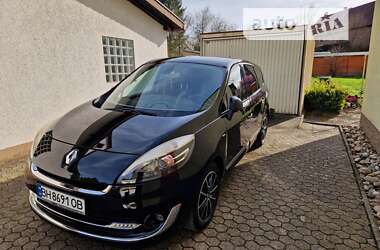 Renault Scenic 2012