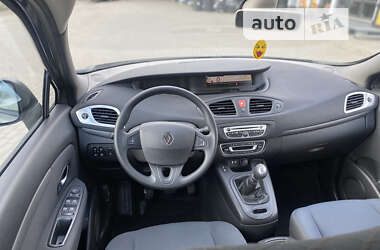 Минивэн Renault Scenic 2010 в Мукачево