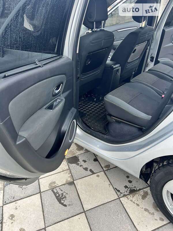 Минивэн Renault Scenic 2009 в Самборе