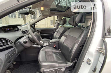 Минивэн Renault Scenic 2012 в Золочеве