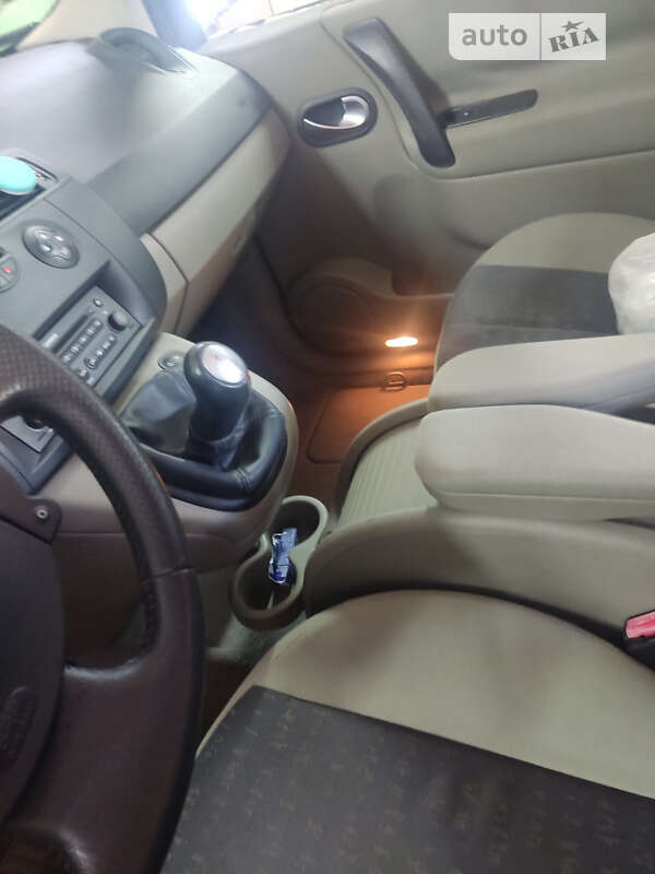 Минивэн Renault Scenic 2006 в Шполе