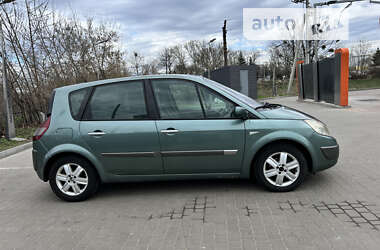 Минивэн Renault Scenic 2004 в Харькове