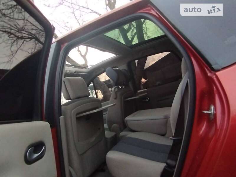 Минивэн Renault Scenic 2005 в Броварах