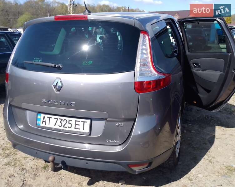 Минивэн Renault Scenic 2010 в Ивано-Франковске