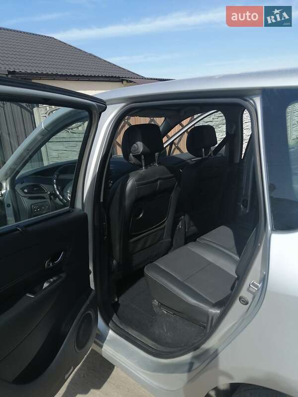 Минивэн Renault Scenic 2012 в Прилуках