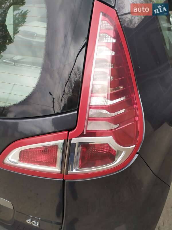 Минивэн Renault Scenic 2011 в Львове