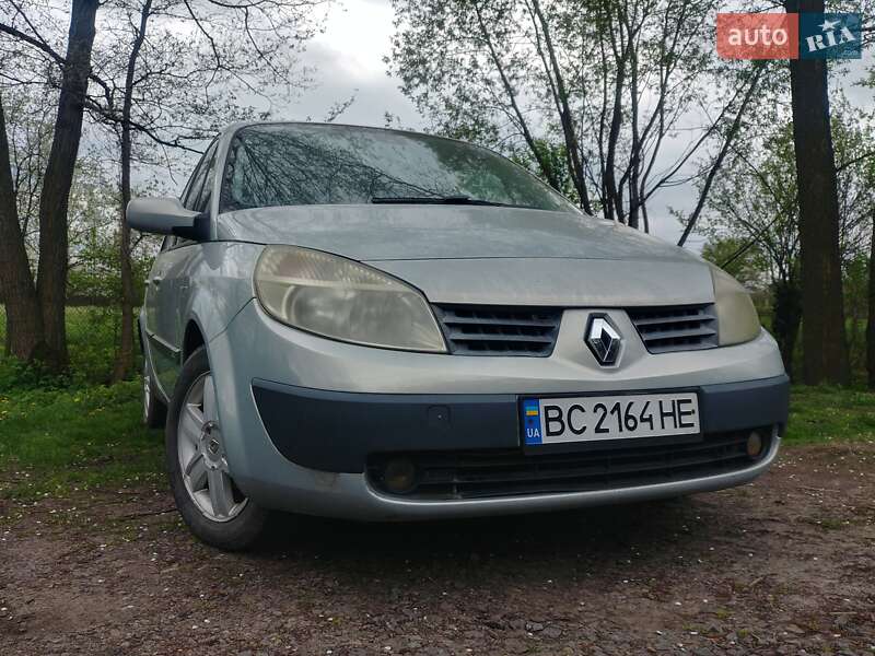 Минивэн Renault Scenic 2004 в Червонограде