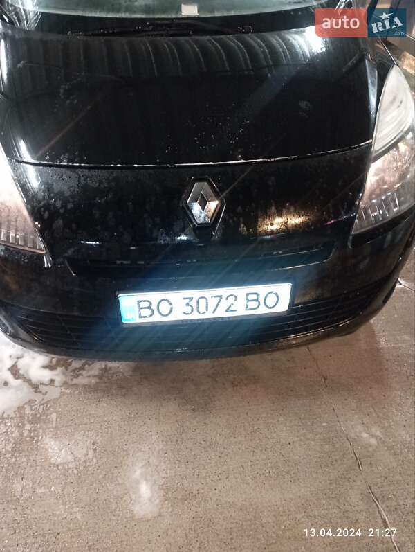 Минивэн Renault Scenic 2011 в Тернополе