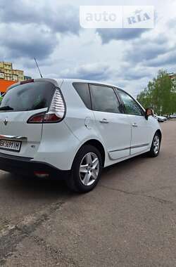 Минивэн Renault Scenic 2016 в Ровно