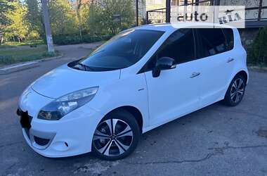 Renault Scenic 2011