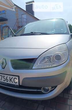 Минивэн Renault Scenic 2008 в Глобине