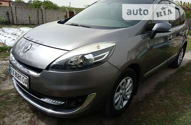 Renault Scenic 2012