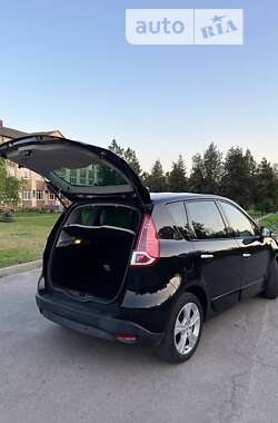 Мінівен Renault Scenic 2011 в Решетилівці