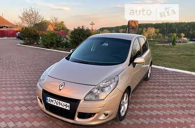 Мінівен Renault Scenic 2011 в Овручі