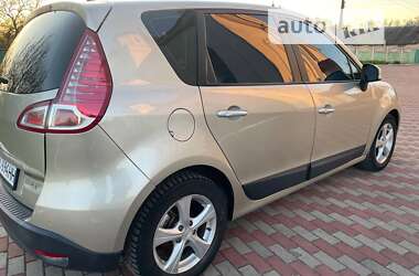 Мінівен Renault Scenic 2011 в Овручі