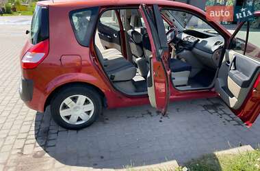 Минивэн Renault Scenic 2003 в 