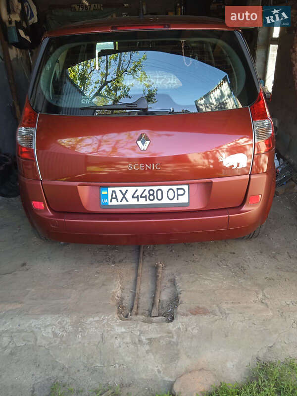 Минивэн Renault Scenic 2007 в Краснограде