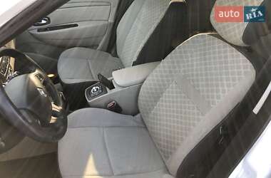Минивэн Renault Scenic 2010 в 