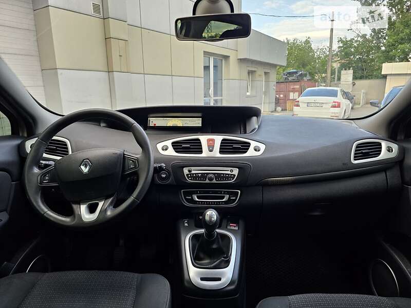 Минивэн Renault Scenic 2010 в Одессе