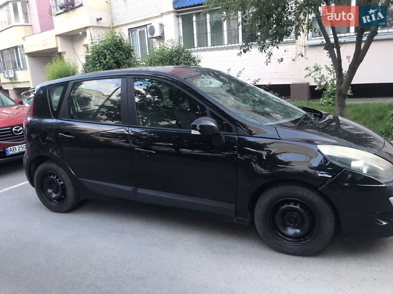 Минивэн Renault Scenic 2010 в Виннице