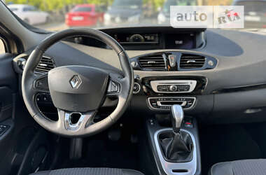 Минивэн Renault Scenic 2013 в Дубно