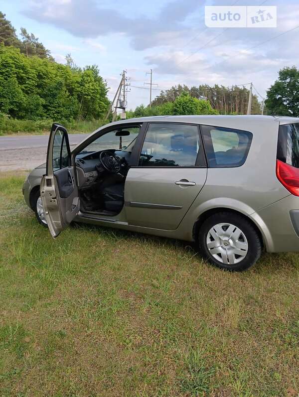 Мінівен Renault Scenic 2007 в Дубні