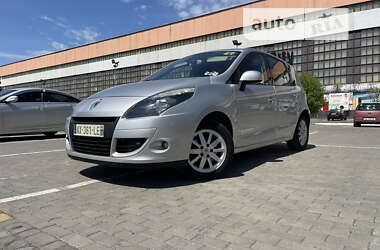 Renault Scenic 2010