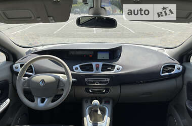 Мінівен Renault Scenic 2010 в Луцьку