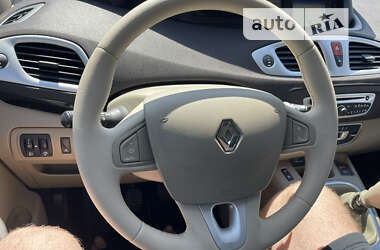 Мінівен Renault Scenic 2010 в Луцьку