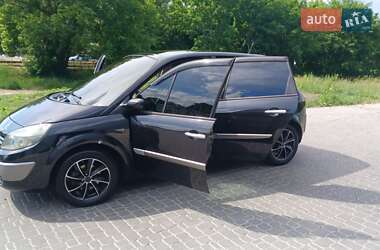 Минивэн Renault Scenic 2006 в 