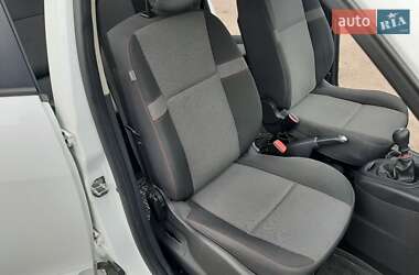Мінівен Renault Scenic 2015 в 