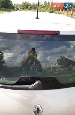 Минивэн Renault Scenic 2009 в 