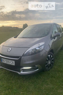 Renault Scenic 2012