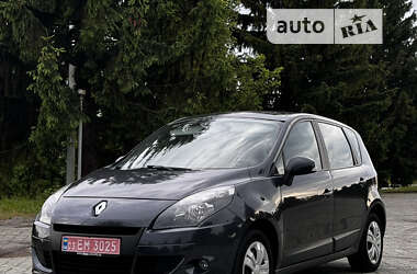 Renault Scenic 2011