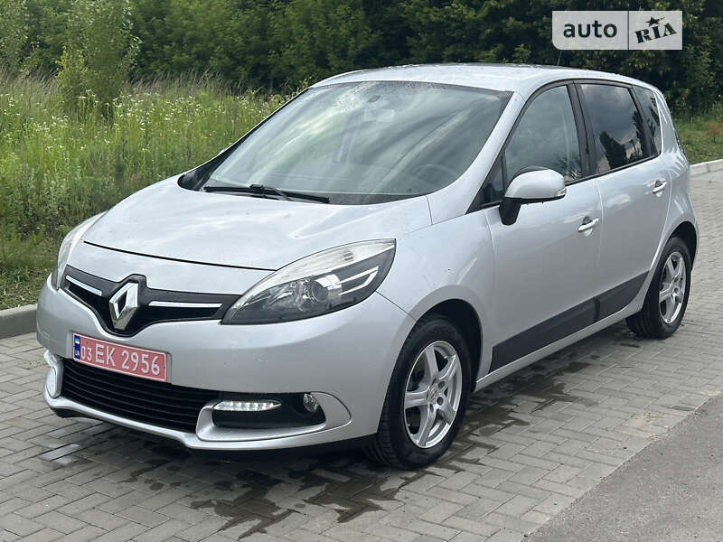 Мінівен Renault Scenic 2013 в Рівному