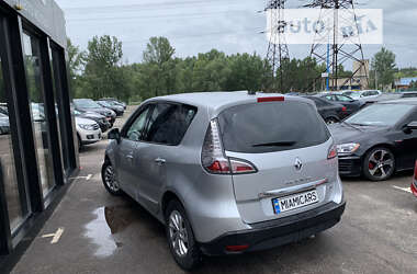 Минивэн Renault Scenic 2012 в Харькове