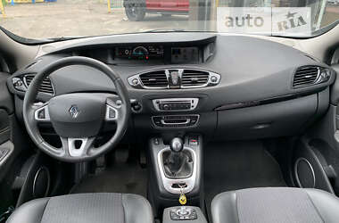 Минивэн Renault Scenic 2012 в Харькове