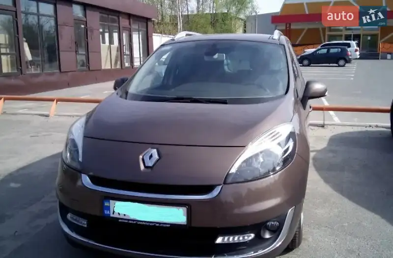 Renault Scenic 2012