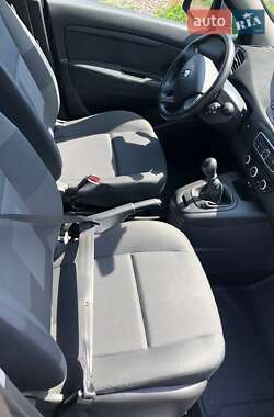 Минивэн Renault Scenic 2011 в 