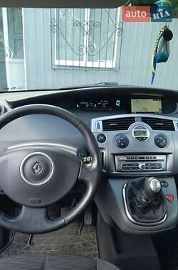 Мінівен Renault Scenic 2007 в Луцьку