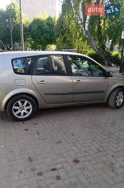 Мінівен Renault Scenic 2007 в Луцьку