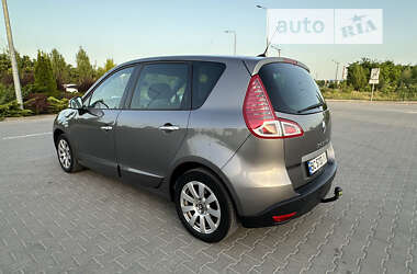 Мінівен Renault Scenic 2010 в Кам'янець-Подільському