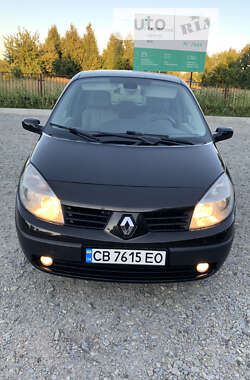 Минивэн Renault Scenic 2006 в Мене