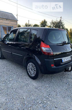 Минивэн Renault Scenic 2006 в Мене