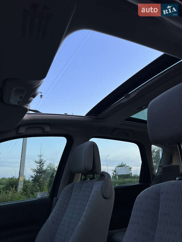Мінівен Renault Scenic 2004 в Старокостянтинові