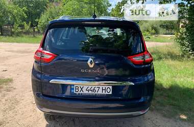 Мінівен Renault Scenic 2017 в Славуті